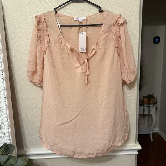 DR2 Light Pink Blouse large - Picture 3 of 8